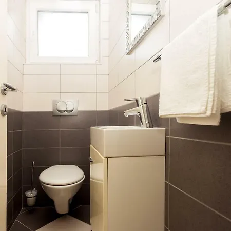 Hvar Harbor Luxury * Hvar Town