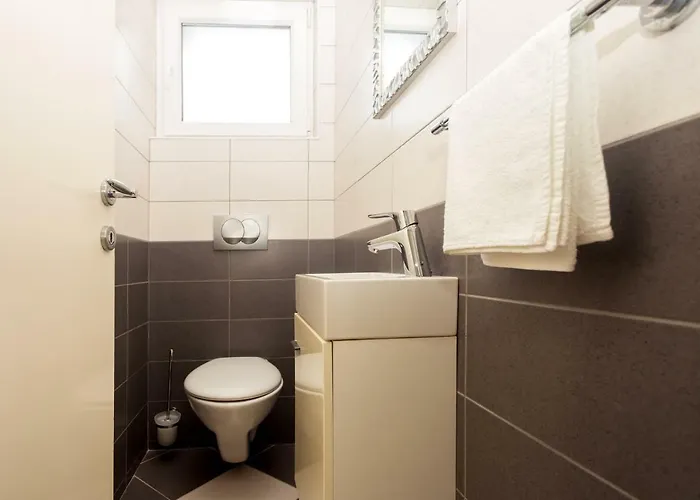 Hvar Harbor Luxury * Hvar Town